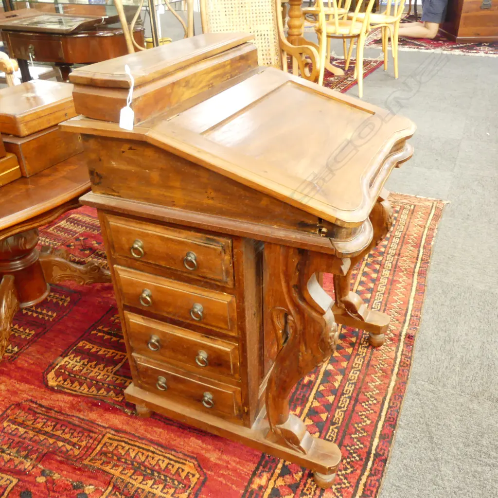 MAHOGANY DAVENPORT 550x560x830mm Image 1++