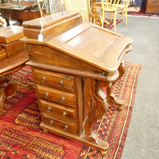 MAHOGANY DAVENPORT 550x560x830mm
