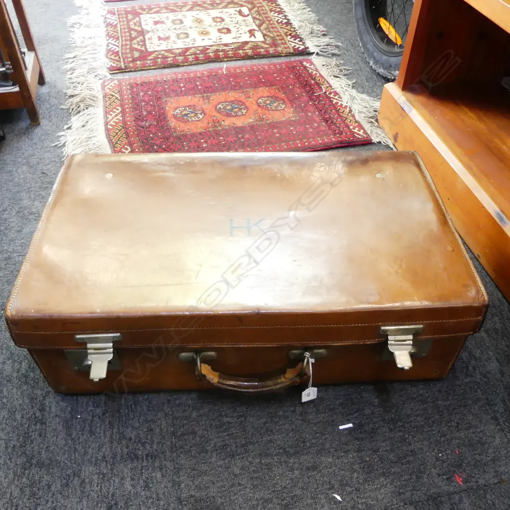 GENTS LUXURY LEATHER TRAVEL CASE C.1900 BY DREW & SONS, OUTFITTERS TO THE ROYAL FAMILY, PICADILLY CIRCUS LONDON ... Image 1++