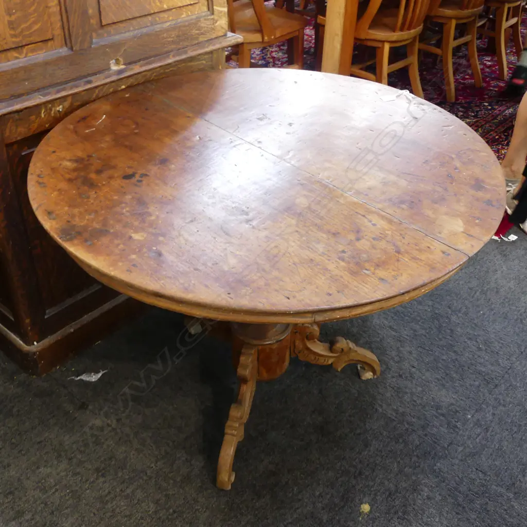 OLD WOODEN PEDESTAL TABLE AF 950mm dia 715mm H Image 1++