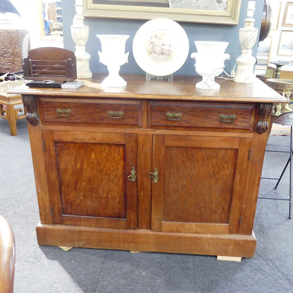 ANTIQUE CABINET 1325x595x935mm Image 1++