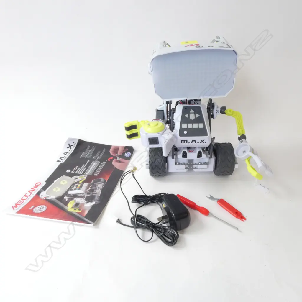 MECCANO M.A.X. ROBOT [WORKING] W. MANUAL, TOOLS & CHARGER Image 1++