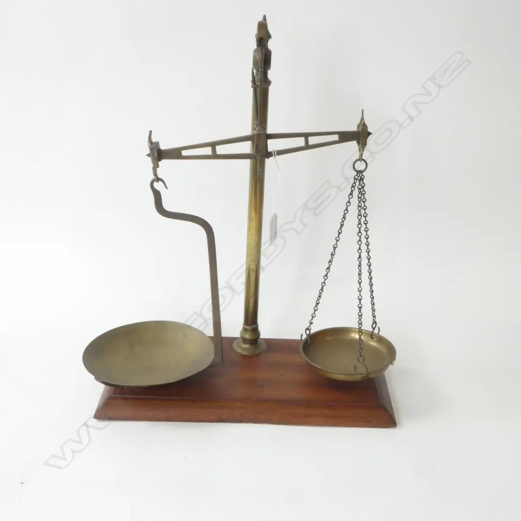 LG YOUNG , SON & MARLOW BRASS SCALES [NO WEIGHTS] H440mm Image 1++