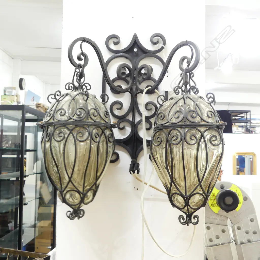 HAND BLOWN DOUBLE BRANCH GLASS & IRON METAL WALL LIGHT H350MM Image 1++