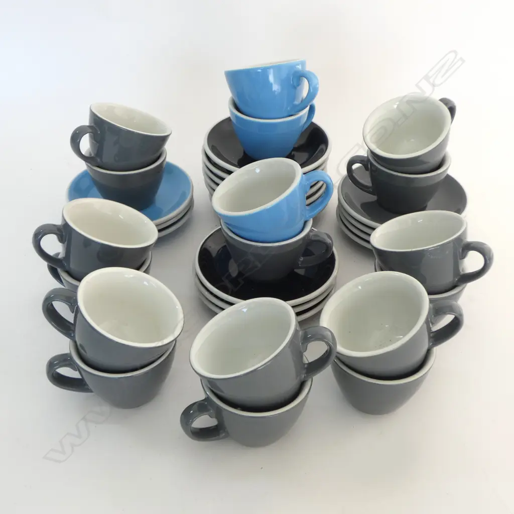 ACME CUPS AND SAUCERS ASSORTED Image 1++