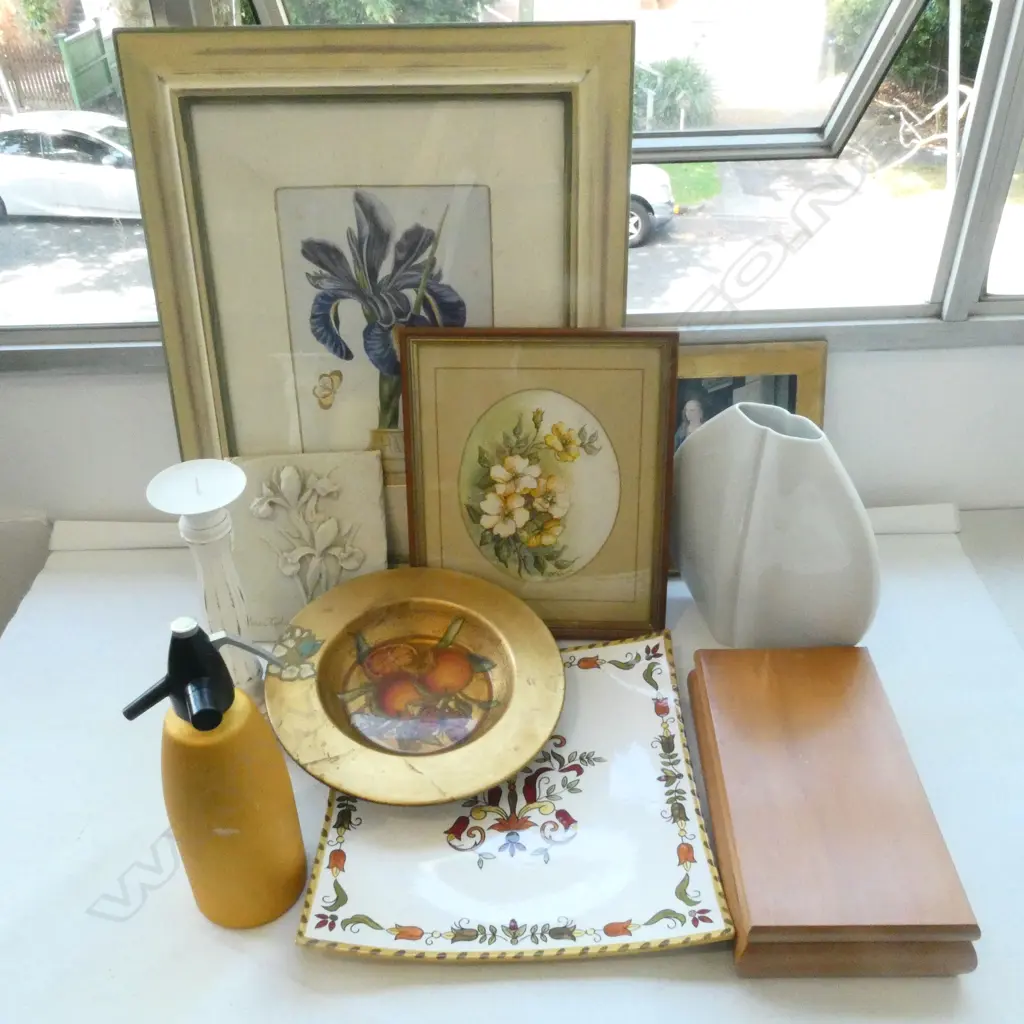 ASST. ARTWORKS, CERAMICS ETC Image 1++