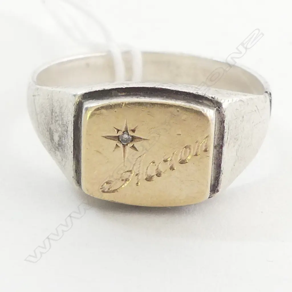 SILVER SIGNET RING with gold inlay to top & small diamond, 5.7grms (split to shank) size Z+3 Image 1++