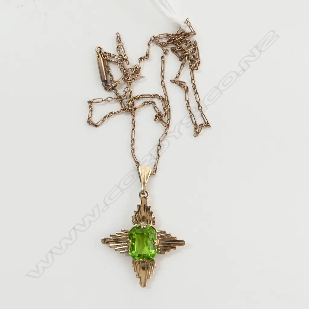 9CT PENDANT NECKLACE, 3.6grms Image 1++