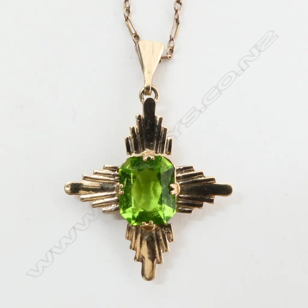 9CT PENDANT NECKLACE, 3.6grms Image 1++