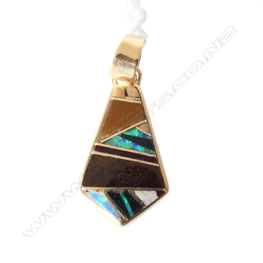 14ct GOLD & OPAL & GEM SET PENDANT solid gold back 3.8gms Image 1++