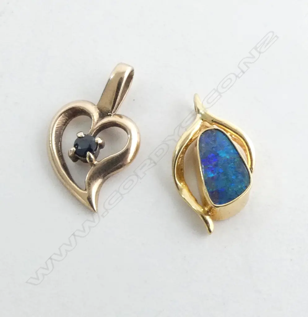 **RTV** 2 PENDANTS, 9ct SAPPHIRE SET & 18ct OPAL, 2.5gm Image 1++