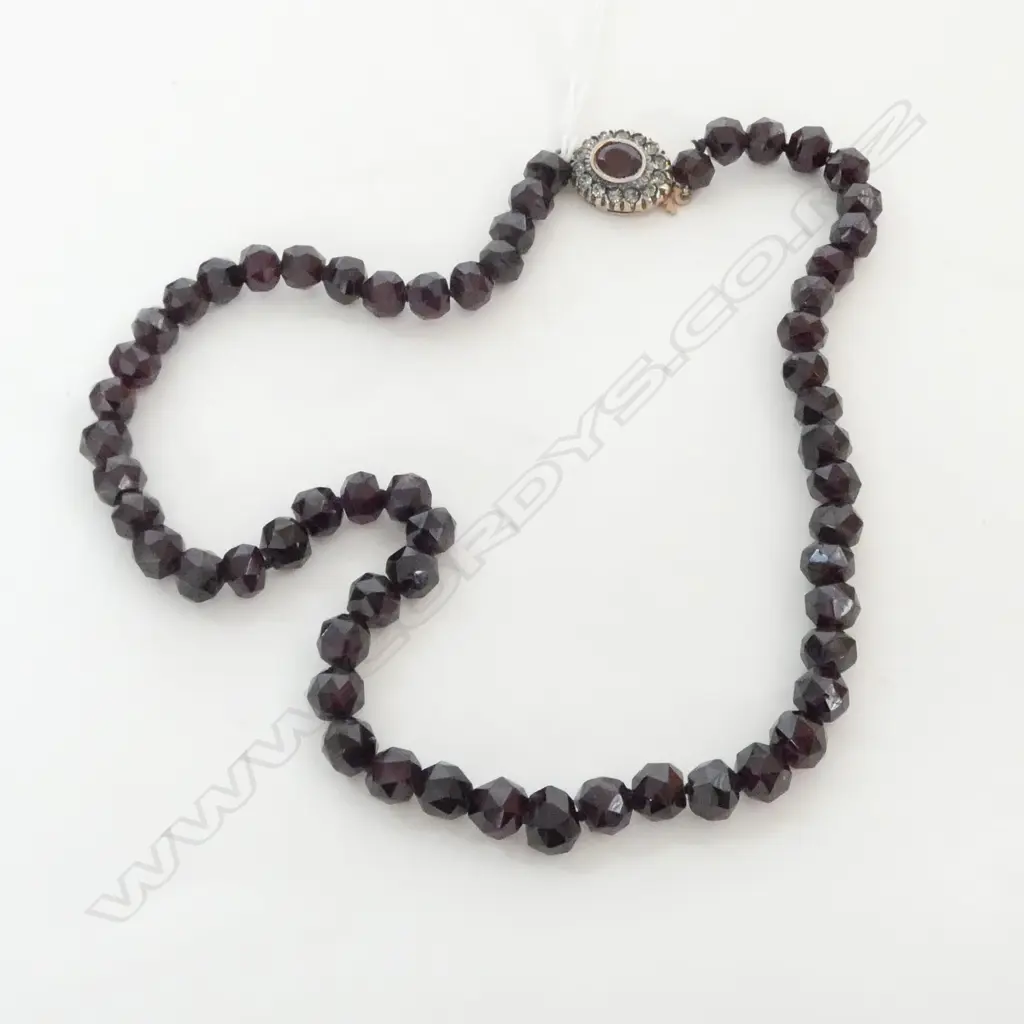 ANTIQUE FACET CUT GARNET NECKLACE with gem set silver gilt clasp. L.400mm Image 1++