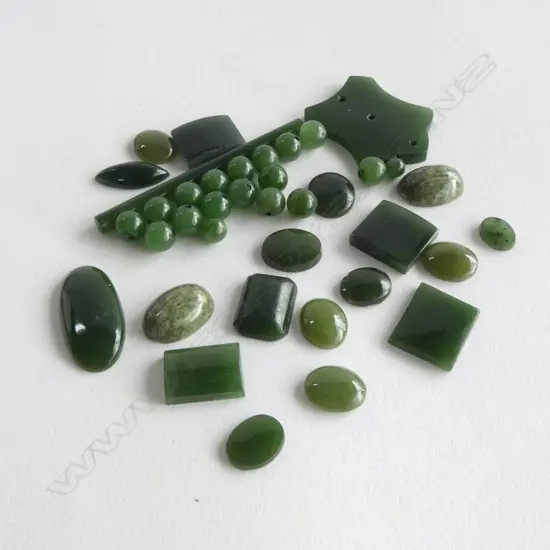 BAG OF POUNAMU (GREENSTONE) SMALL POLISH JEWELLRY GEMS