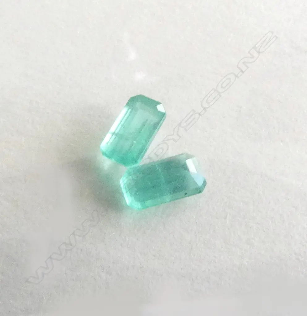 UNSET STONES PAIR OF EMERALD CUT ZAMBIAN EMERALDS TOTAL 0.48CT Image 1++