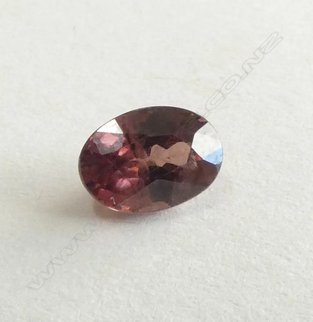 UNSET STONE  1.6CT OVAL ZIRCON Image 1++