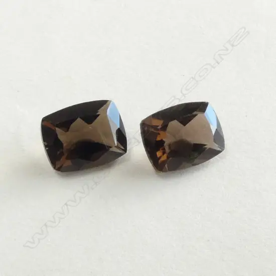 UNSET STONES  TWO CHOCOLATE SMOKY QUARTZ 5.66CT 