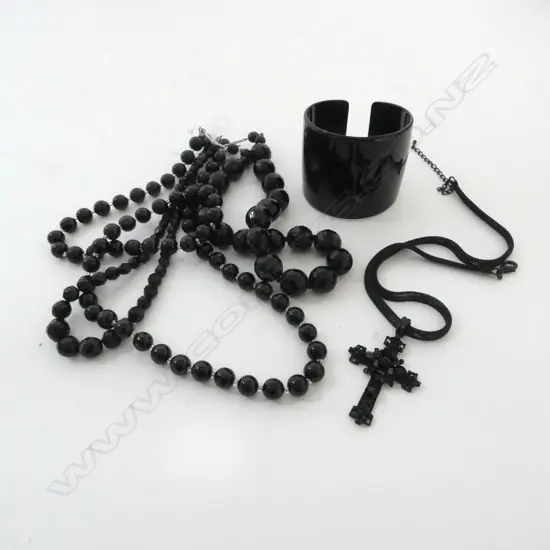 PARIS MODE BLACK CUFF & 3 FRENCH JET NECKLACES w. BLACK ROSS