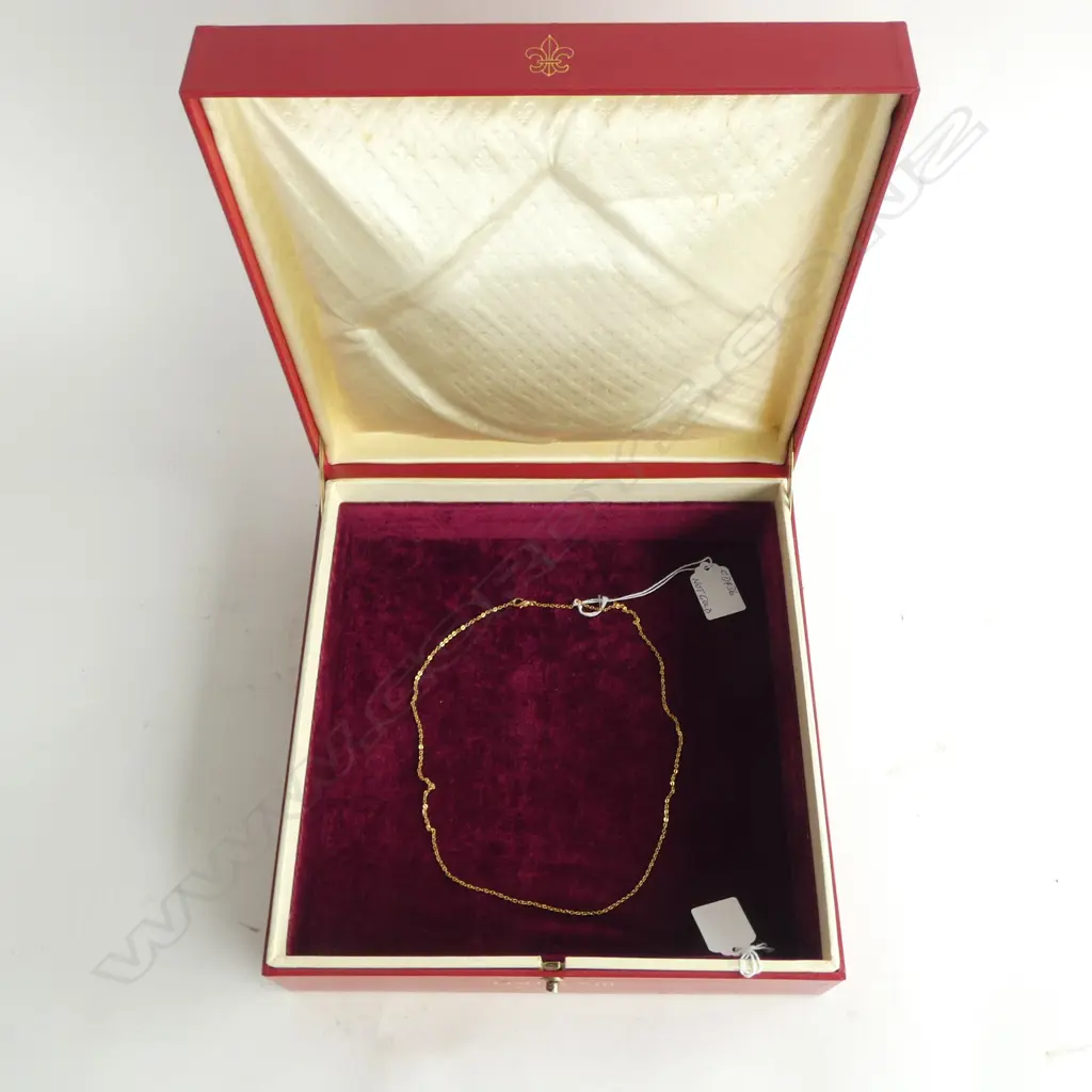 LOUIS X111 GRANDE CHAMPAGNE COGNAC BOX + GOLD PLATE NECK CHAIN Image 1++