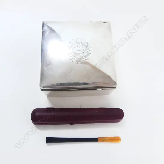 Birmingham 1915 SILVER DRESSING TABLE BOX wood lined 90 x 95mm + cigarette holder in case