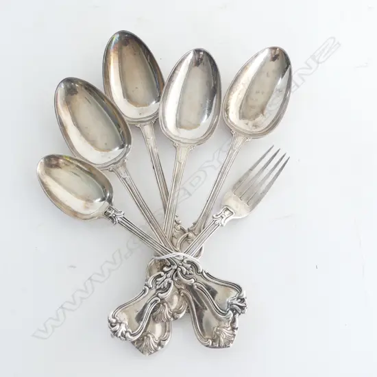 6  VICTORIAN SILVER MATCHING PATTERN CUTLERY ITEMS: 4 TABLE SPOONS L1857 ETC 434gms