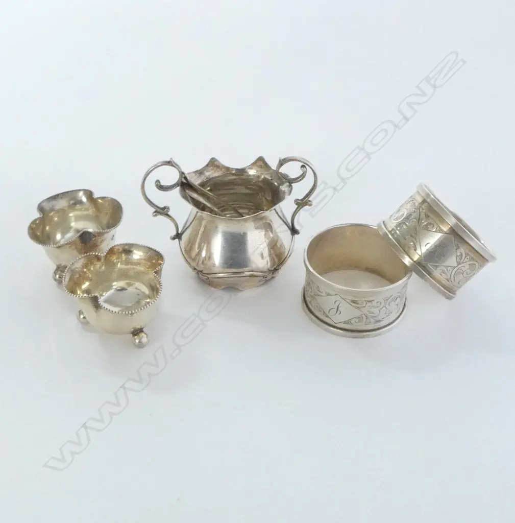 7 HALLMARKED SILVER SMALL PCES: 3 salts + 2 spoons + 2 napkin rings 108gms  Image 1++