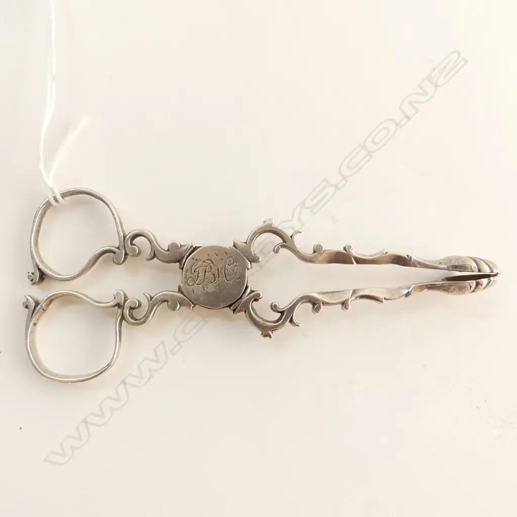GEORGIAN STG SILVER SUGAR NIPS L.125mm, 42grms Image 1++