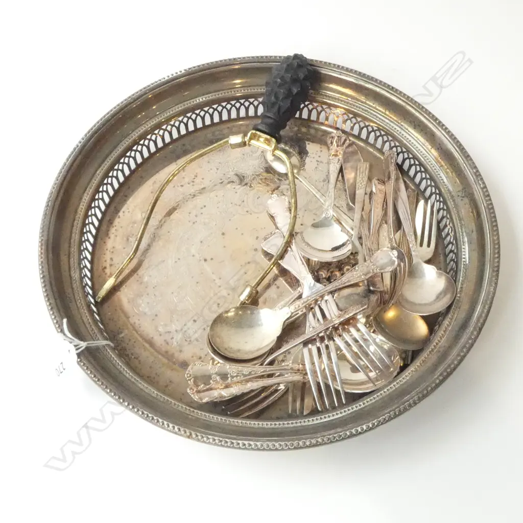 SHERWOOD SILVER PLATE TRAY & ASST EP CUTLERY Image 1++