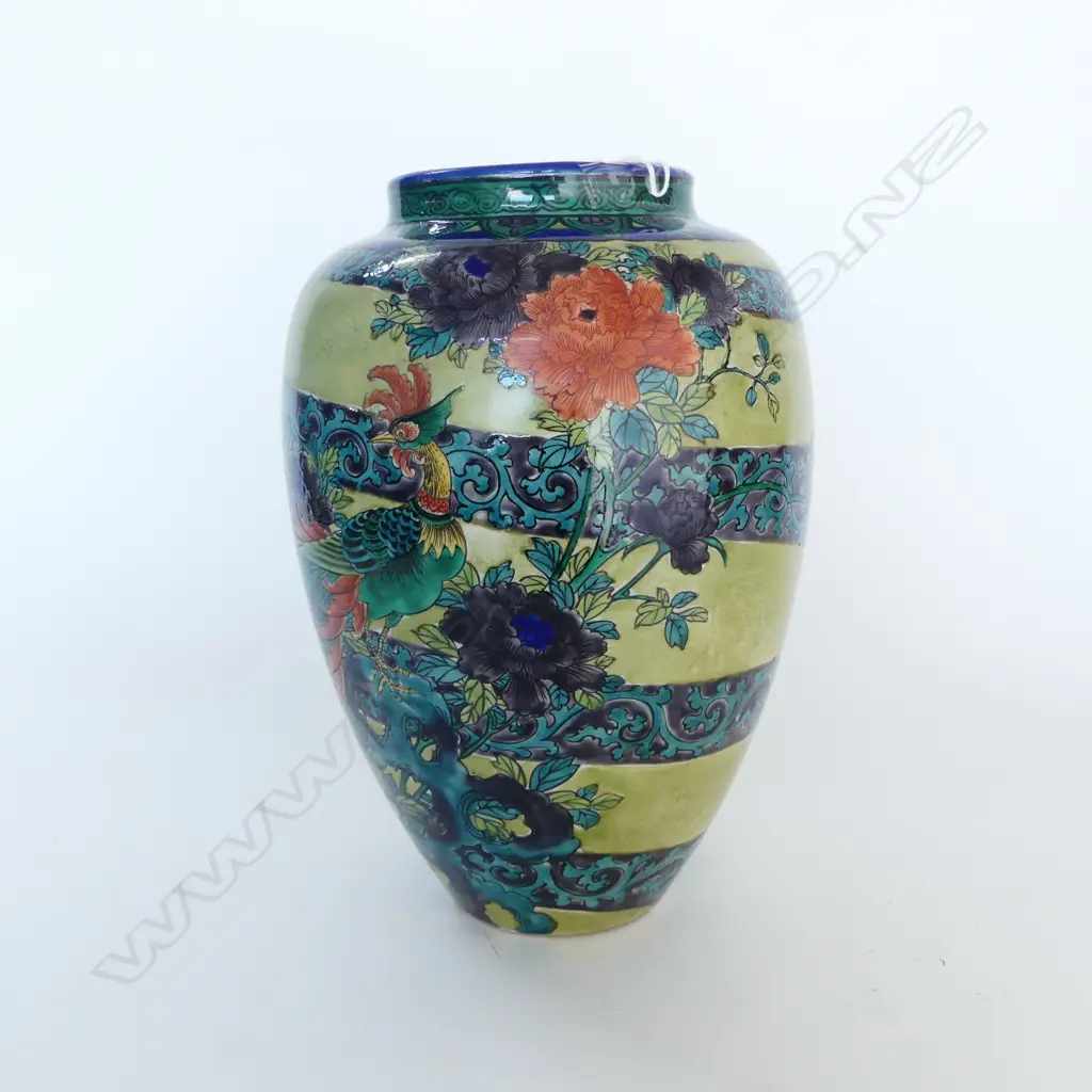 JAPANESE SATSUMA VASE SIGNED YUKIYAMA H.300mm Image 1++