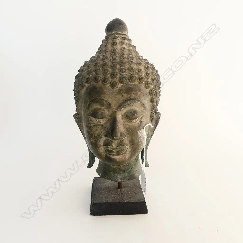 FINELY WORKED ORIENTAL BRONZE BUDDHA HEAD ON STAND H.325mm Image 1++