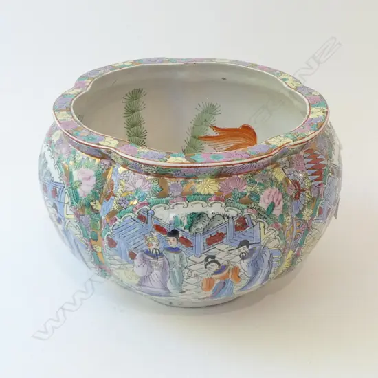 CHINESE FAMILLE ROSE LGE GOLDFISH BOWL Dia.285mm. Gilded highlights. 