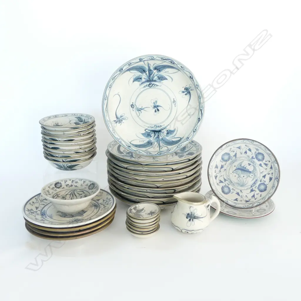 25 PCES MODERN B/W CHINA, VIETNAM... Image 1++