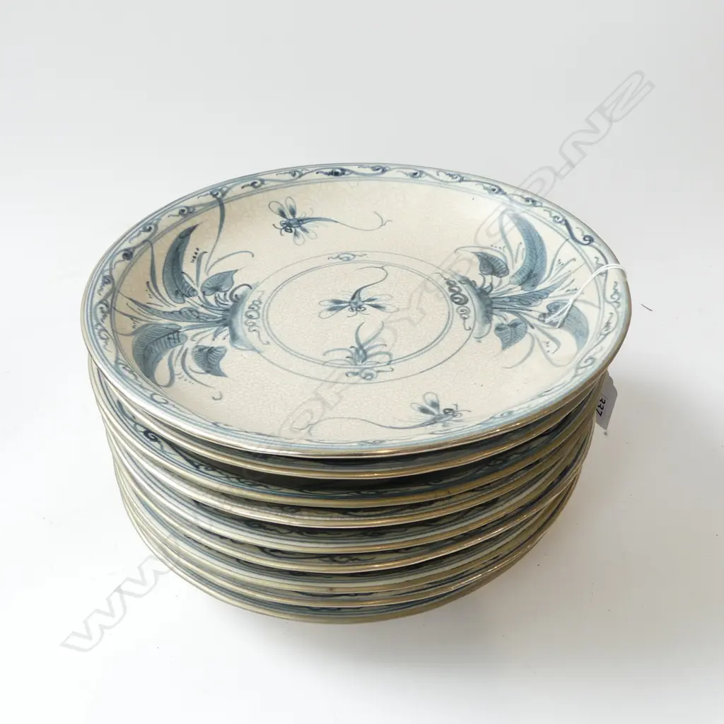 10 MODERN B/W DINNER PLATES, VIETNAM 270mm dia... Image 1++