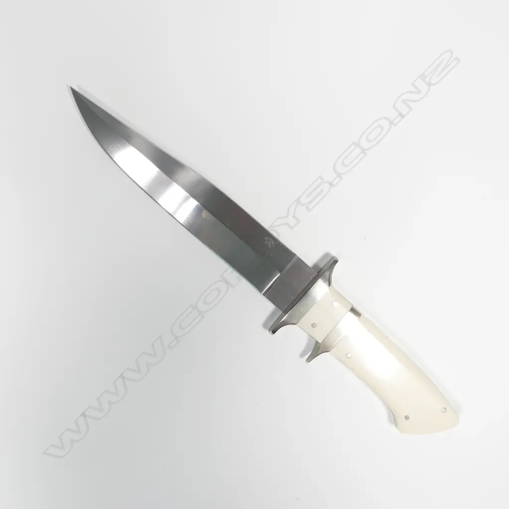 CUSTOM REDDIEX BOWIE KNIFE. BONE HANDLE. DOUBLE GAURD. L.290mm Image 1++