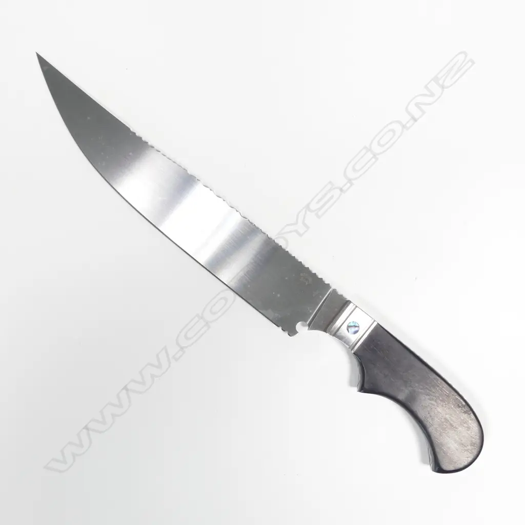 CUSTOM REDDIEX KNIFE. SERRATED SPINE DETAIL & PAUA TOPPED RIVETS. L.300mm Image 1++