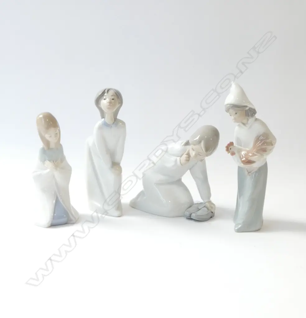 4 LLADRO CHILDREN H.200mm Image 1++