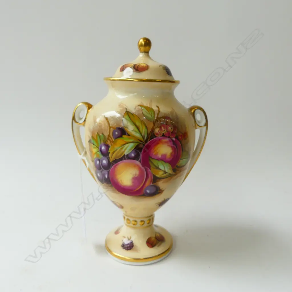 AYNSLEY ORCHARD GOLD LIDDED URN H.215mm Image 1++
