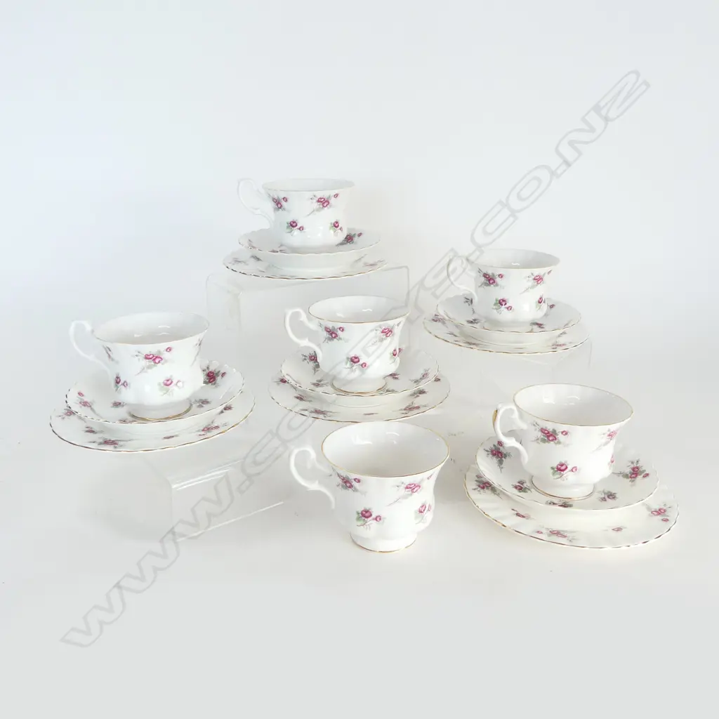 6 RICHMOND 'ROSE LIME' TRIOS Image 1++