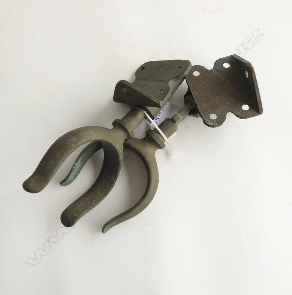 PR OF VINTAGE BRONZE DINGY ROLLOCKS L170MM Image 1++