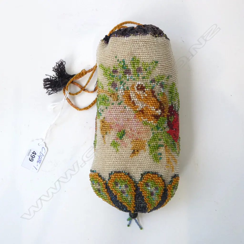 VINTAGE GLASS BEADED PURSE floral decoration L.200mm Image 1++