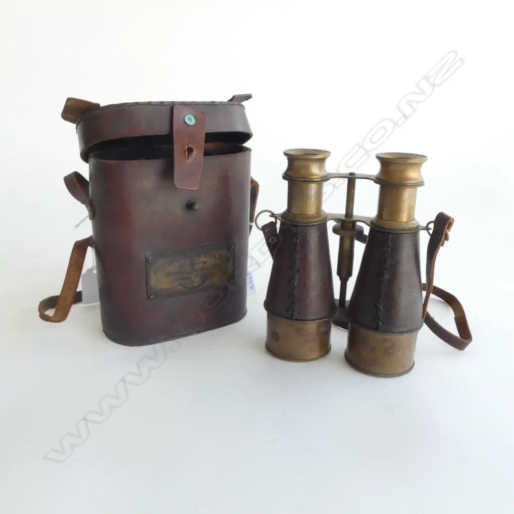 WW1 VINTAGE CASED BRASS BINOCULARS L150MM Image 1++