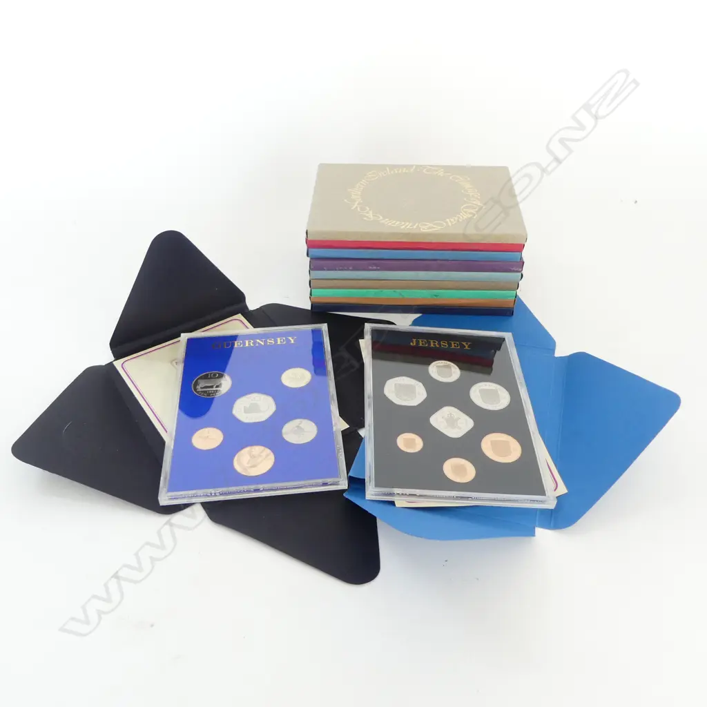 9 CASED COINAGE SETS OF GREAT BRITAIN AND NORTHERN ISLAND & 2 OF JERSEY Image 1++