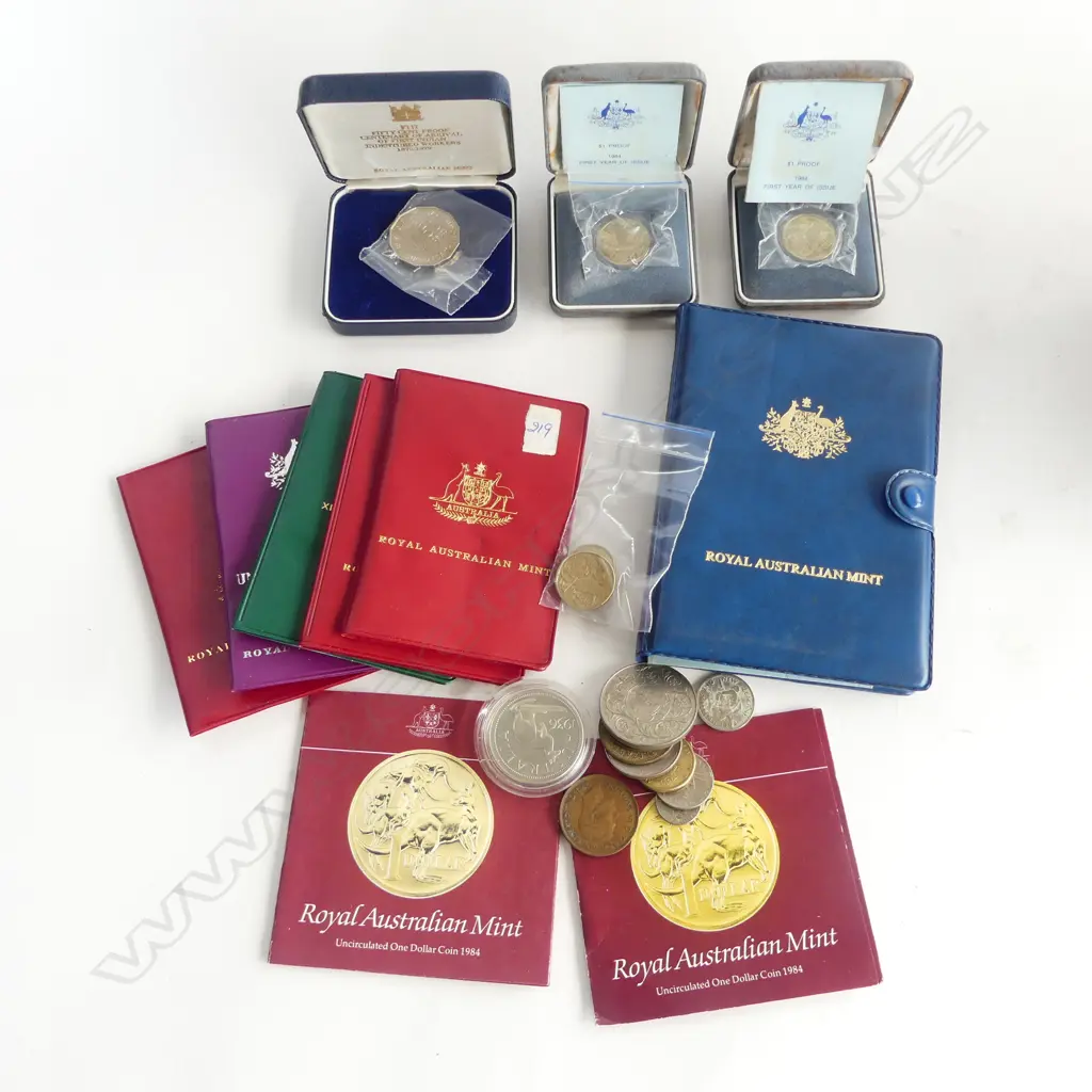 ASST. AUSTRALIAN COIN SETS, LOOSE, BRISBANE COMMONWEALTH GAMES, etc Image 1++