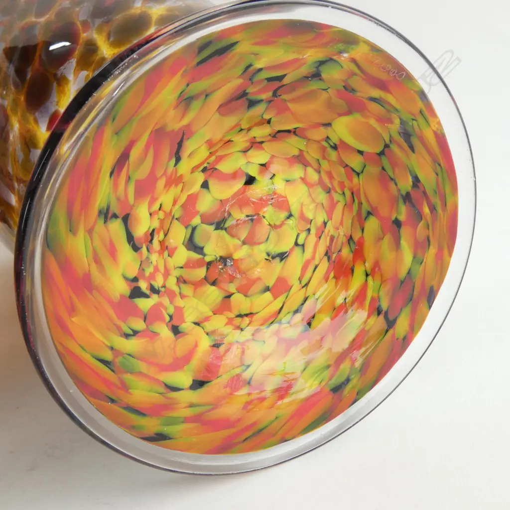GARY NASH NZ LARGE GLASS VASE SIGNED ‘NASH ‘2000’, H.305MM D.195MM Image 1++