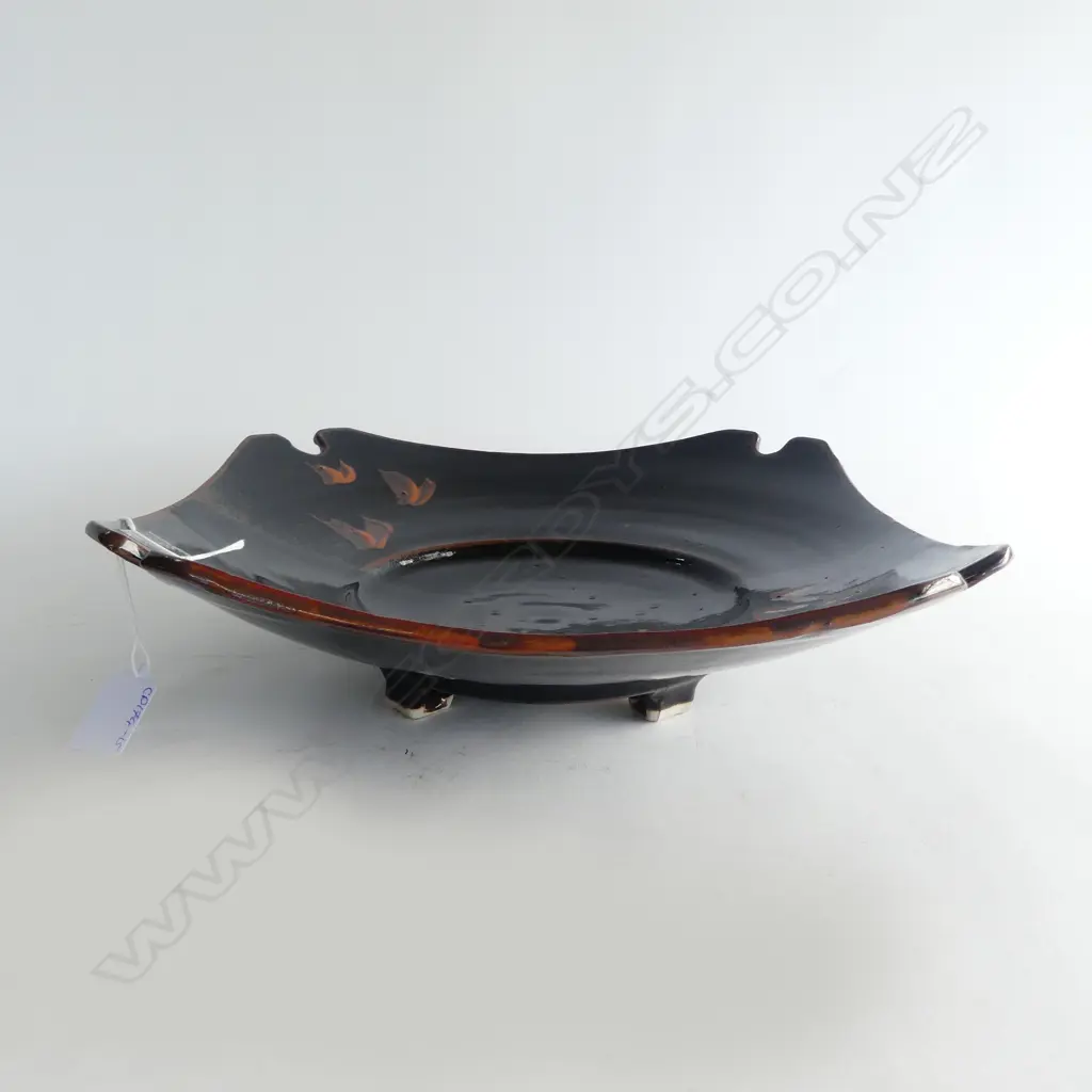 TENMOKU GLAZED DISH BY ANN AMBLER W.310 H.70mm Image 1++