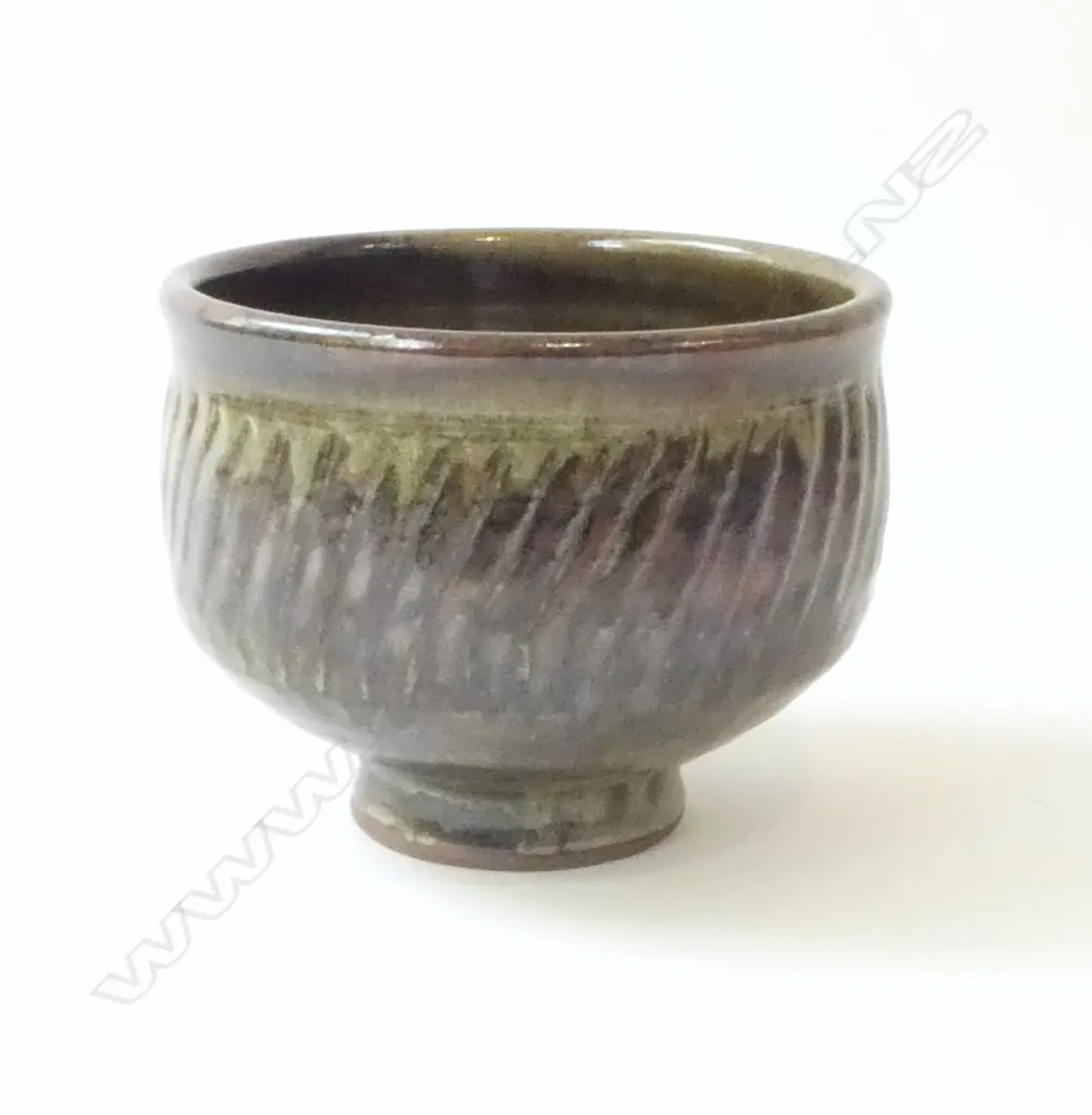 MIREK SMISEK N.Z. STUDIO POTTERY PEDESTAL BOWL Dia.155 H.120mm Image 1++