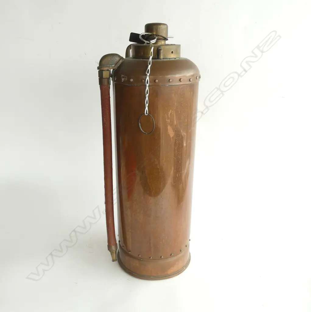 LG OLD COPPER FREESTANDING EXTINGISHER, 540 x 180mm Image 1++