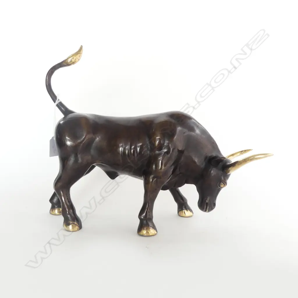BRONZE BULL L.375mm Image 1++