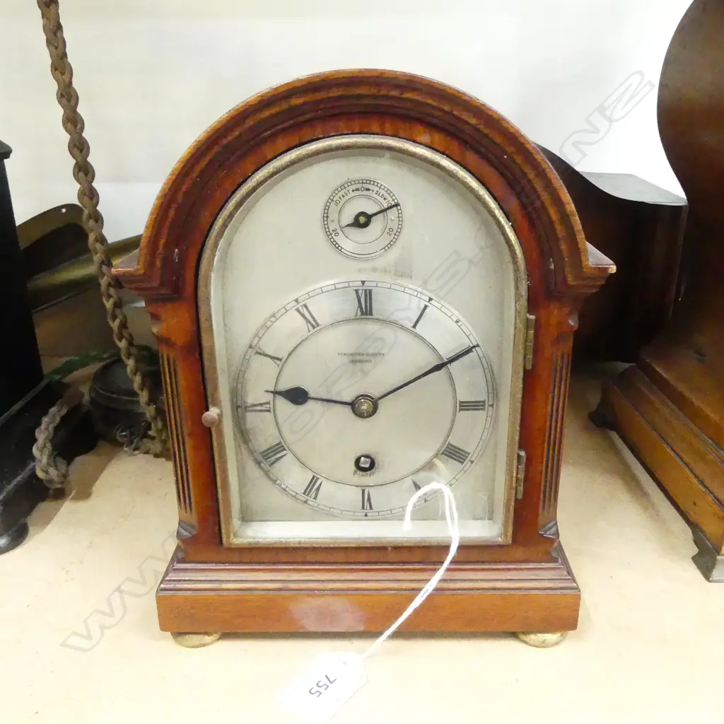 PENLINGTON & BATTY LIVERPOOL MANTEL CLOCK H.230mm w. KEY Image 1++