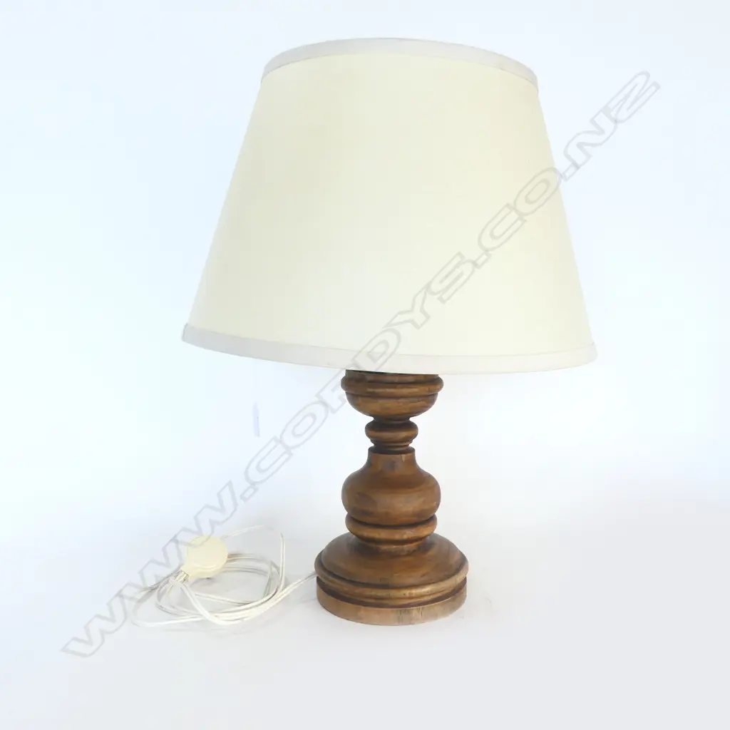 TABLE LAMP, WOODEN BASE H.460mm Image 1++