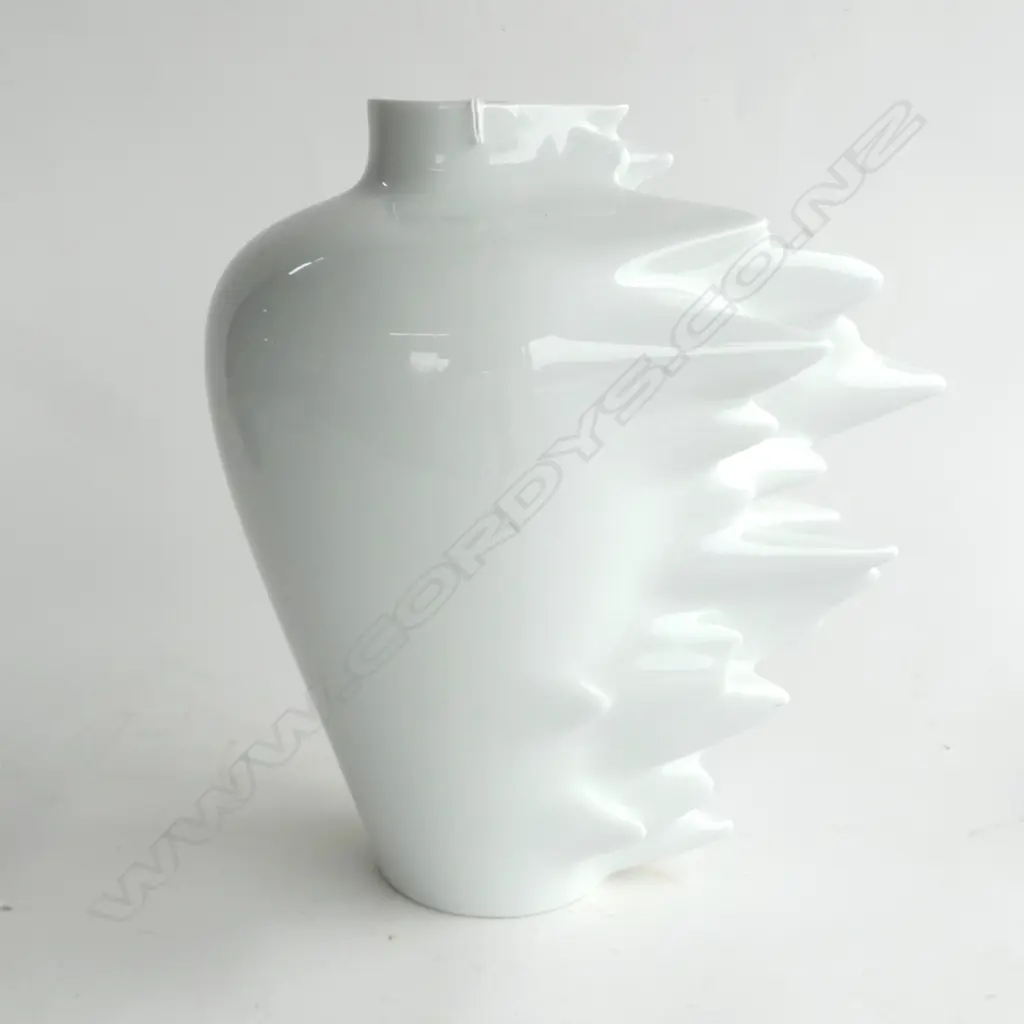 ROSENTHAL 'FAST' DESIGNER WHITE PORCELAIN VASE by Cedric Ragot H.300mm  Image 1++
